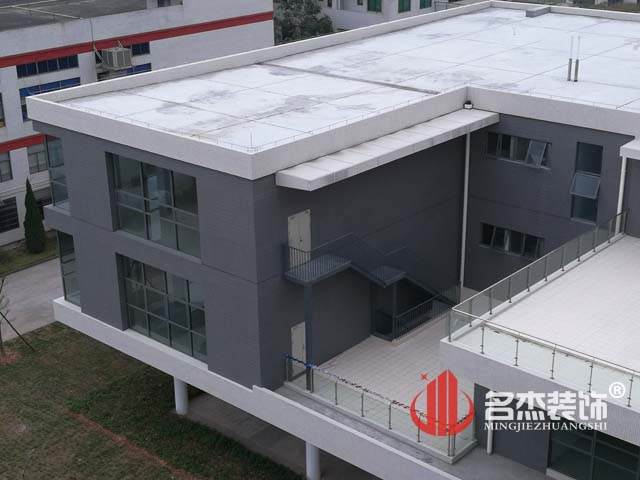 辦公室裝修施工現(xiàn)場(chǎng).jpg