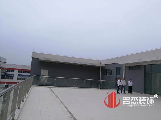 辦公室裝修設(shè)計(jì)施工現(xiàn)場(chǎng).jpg
